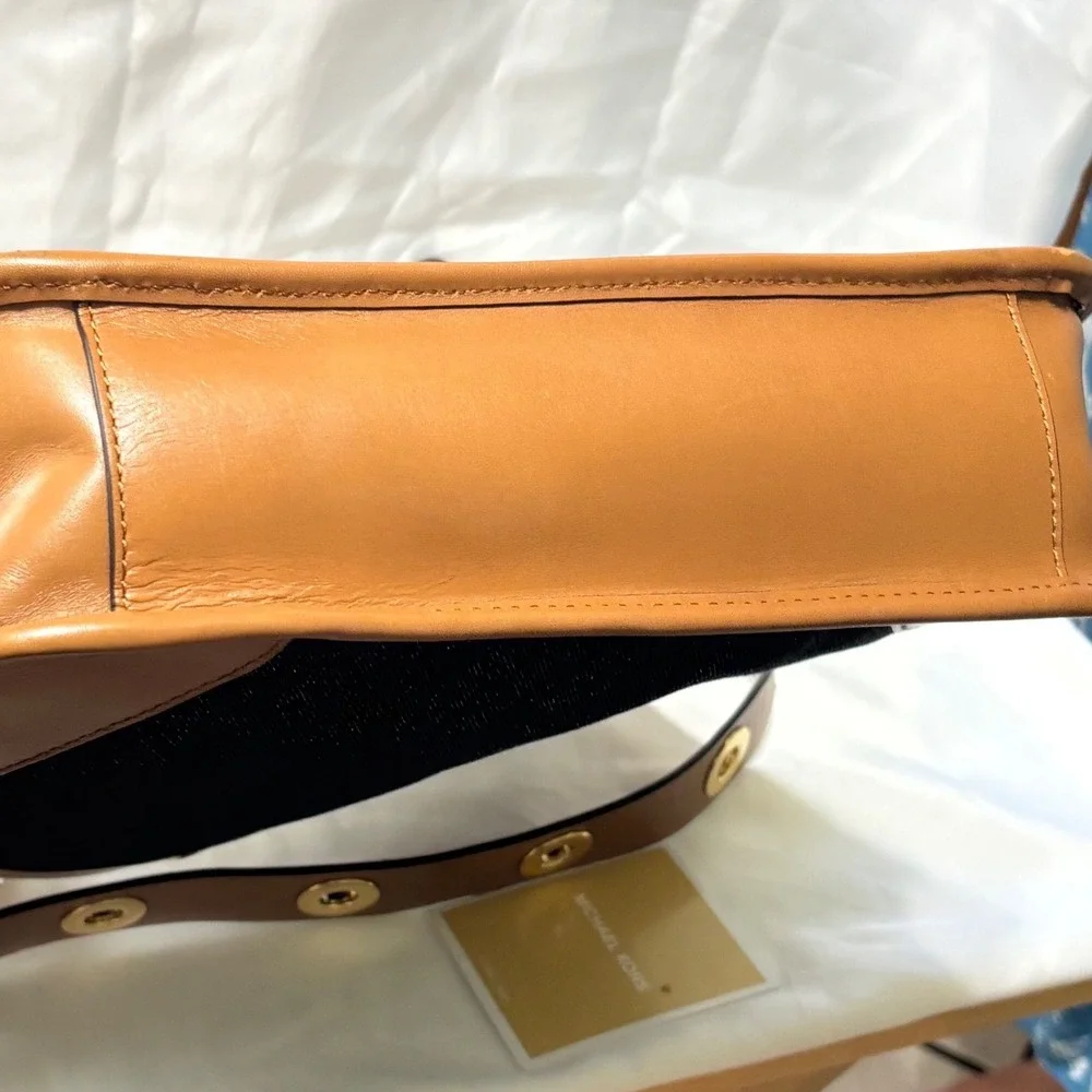 Michael Kors Sullivan Messenger Women L Dark Denim Leather Crossbody